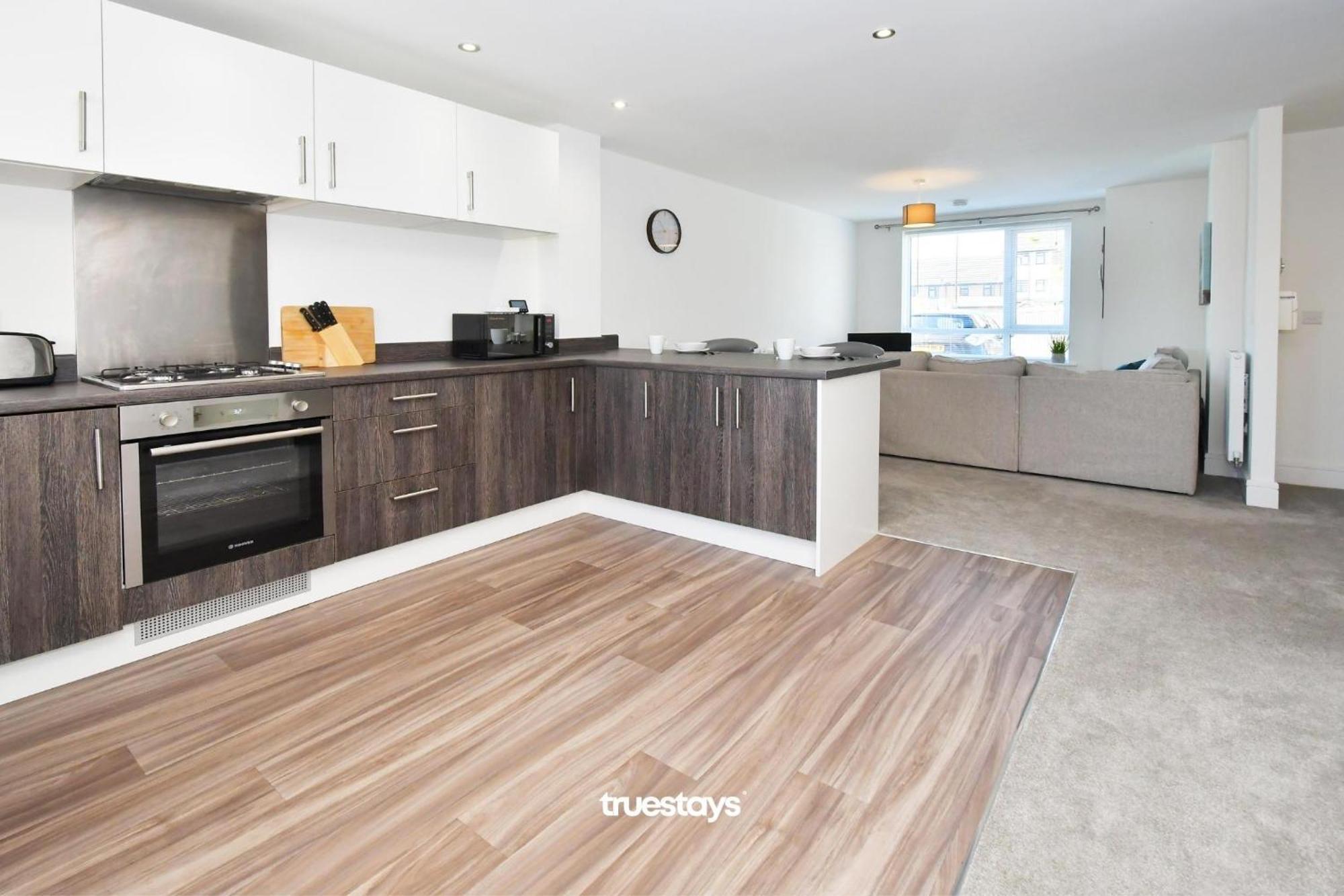 Regal House By True Stays - 3 Bedroom House In Stoke-On-Trent Eksteriør billede