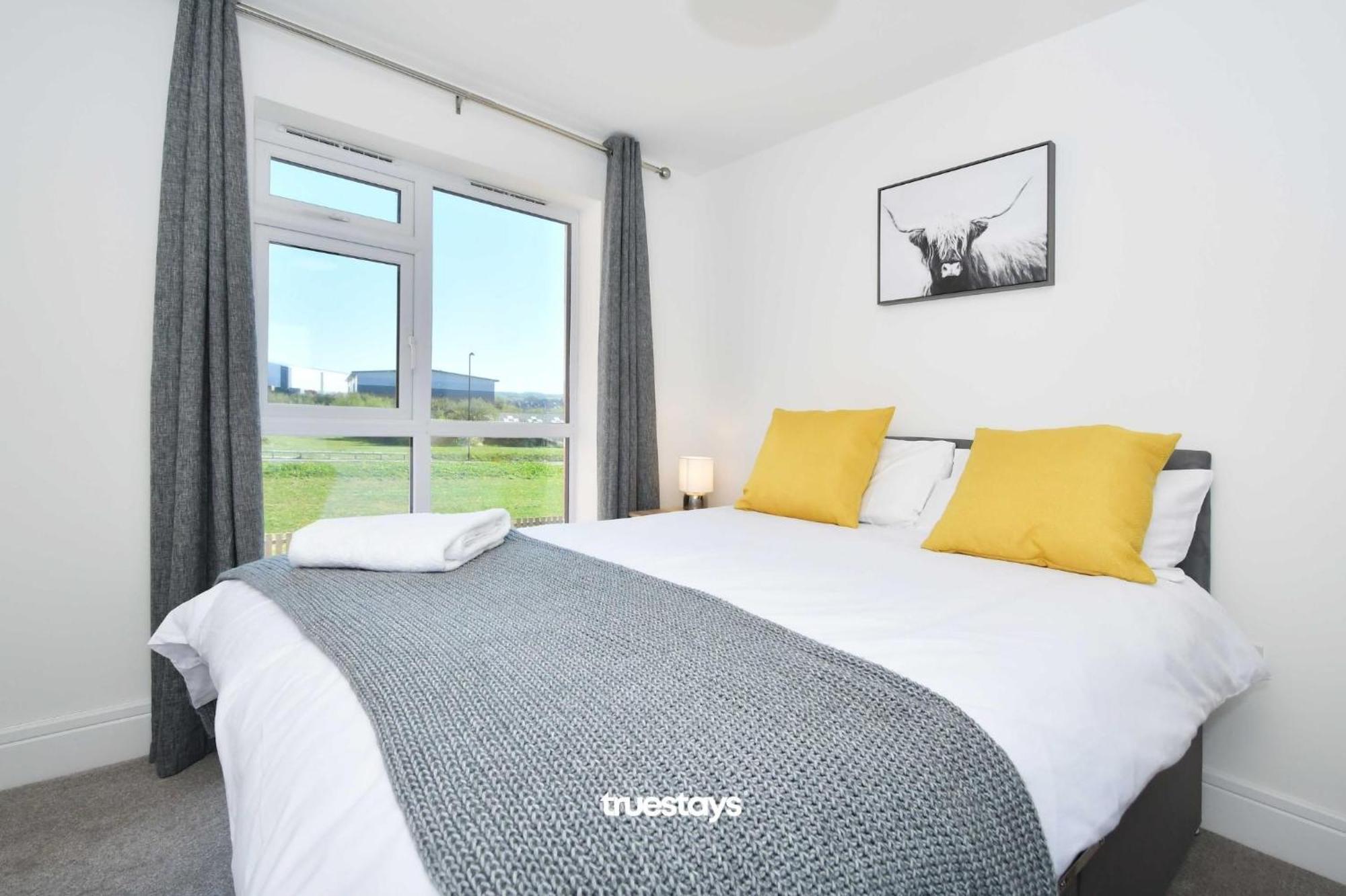 Regal House By True Stays - 3 Bedroom House In Stoke-On-Trent Eksteriør billede