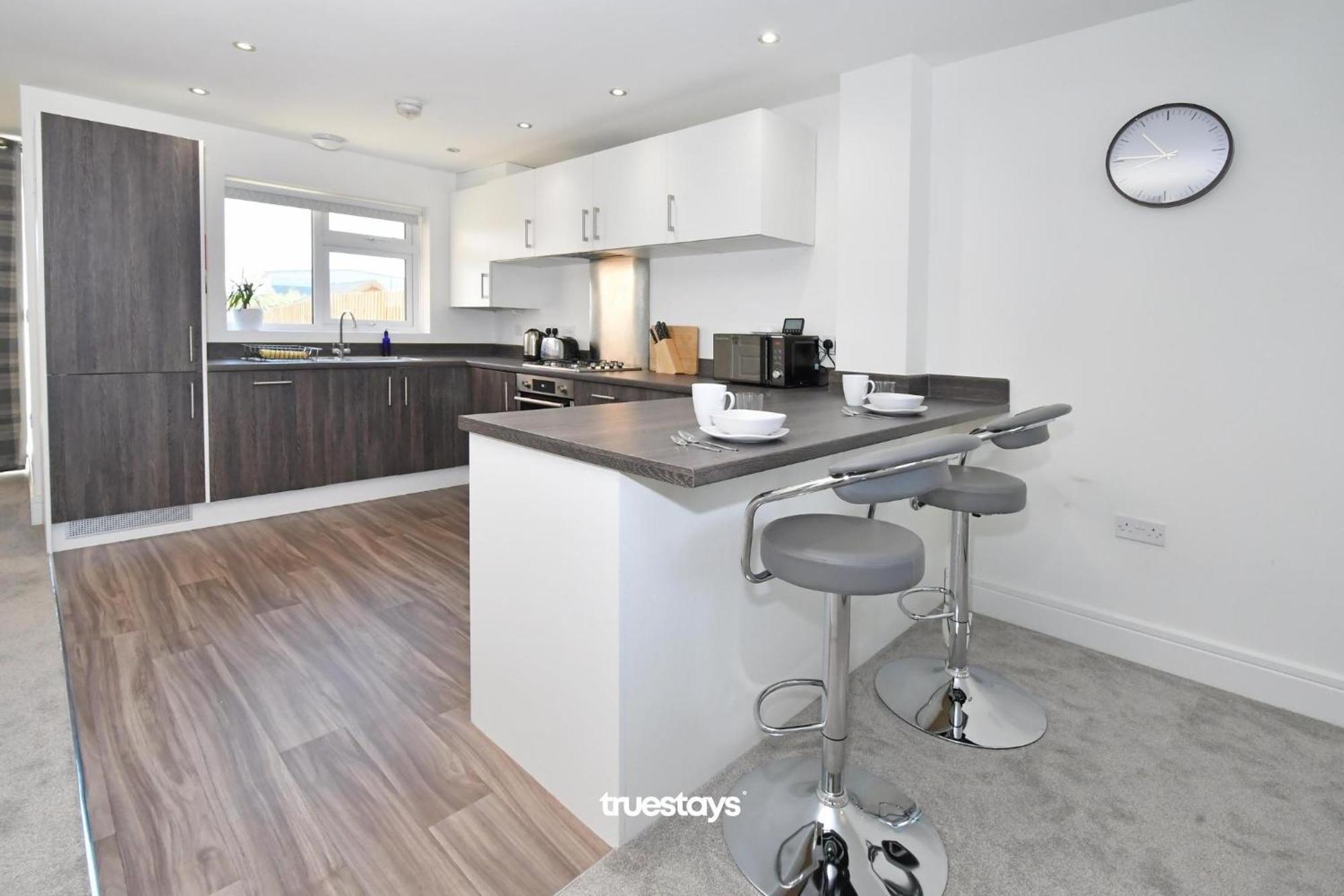 Regal House By True Stays - 3 Bedroom House In Stoke-On-Trent Eksteriør billede