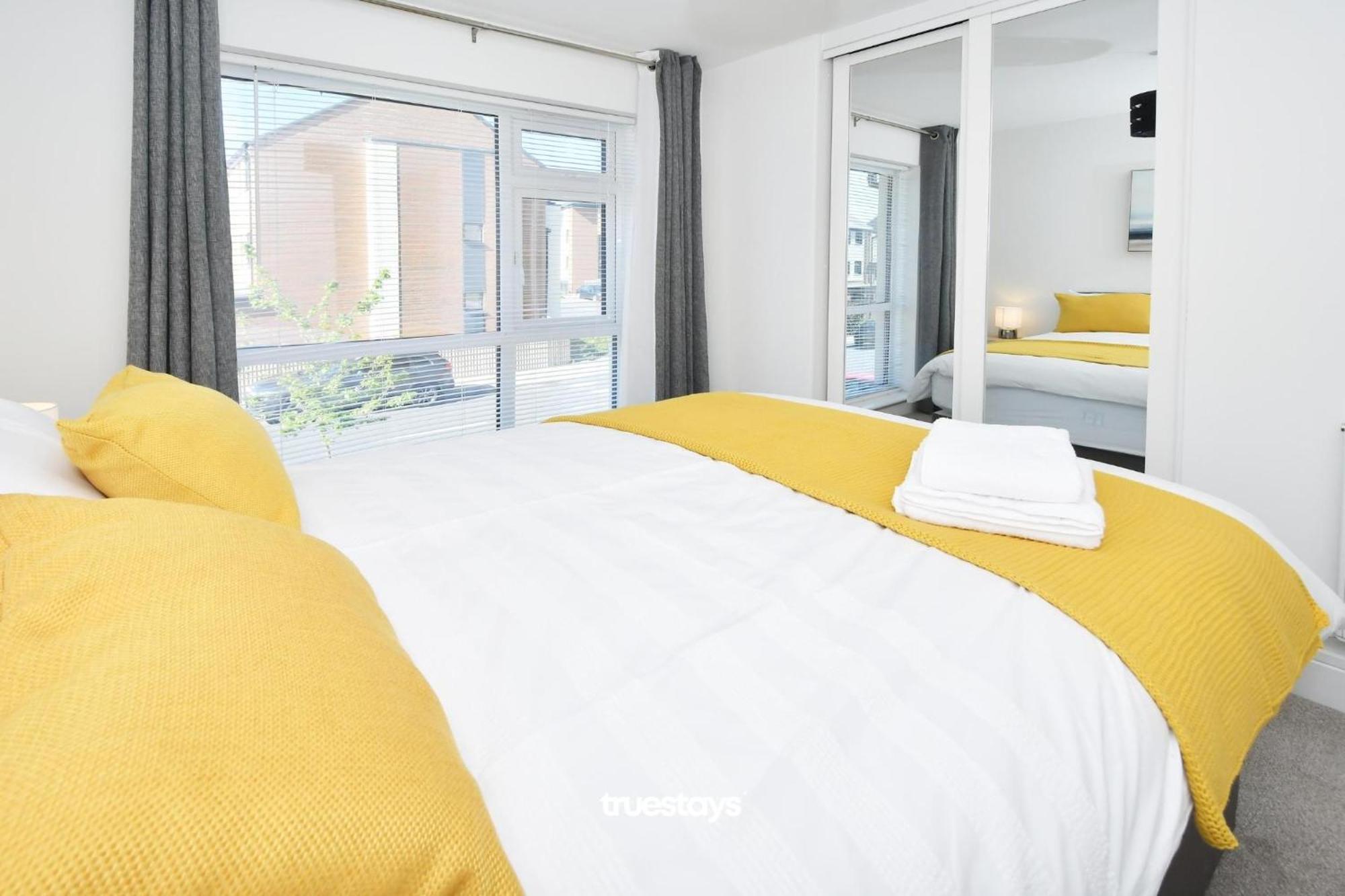 Regal House By True Stays - 3 Bedroom House In Stoke-On-Trent Eksteriør billede
