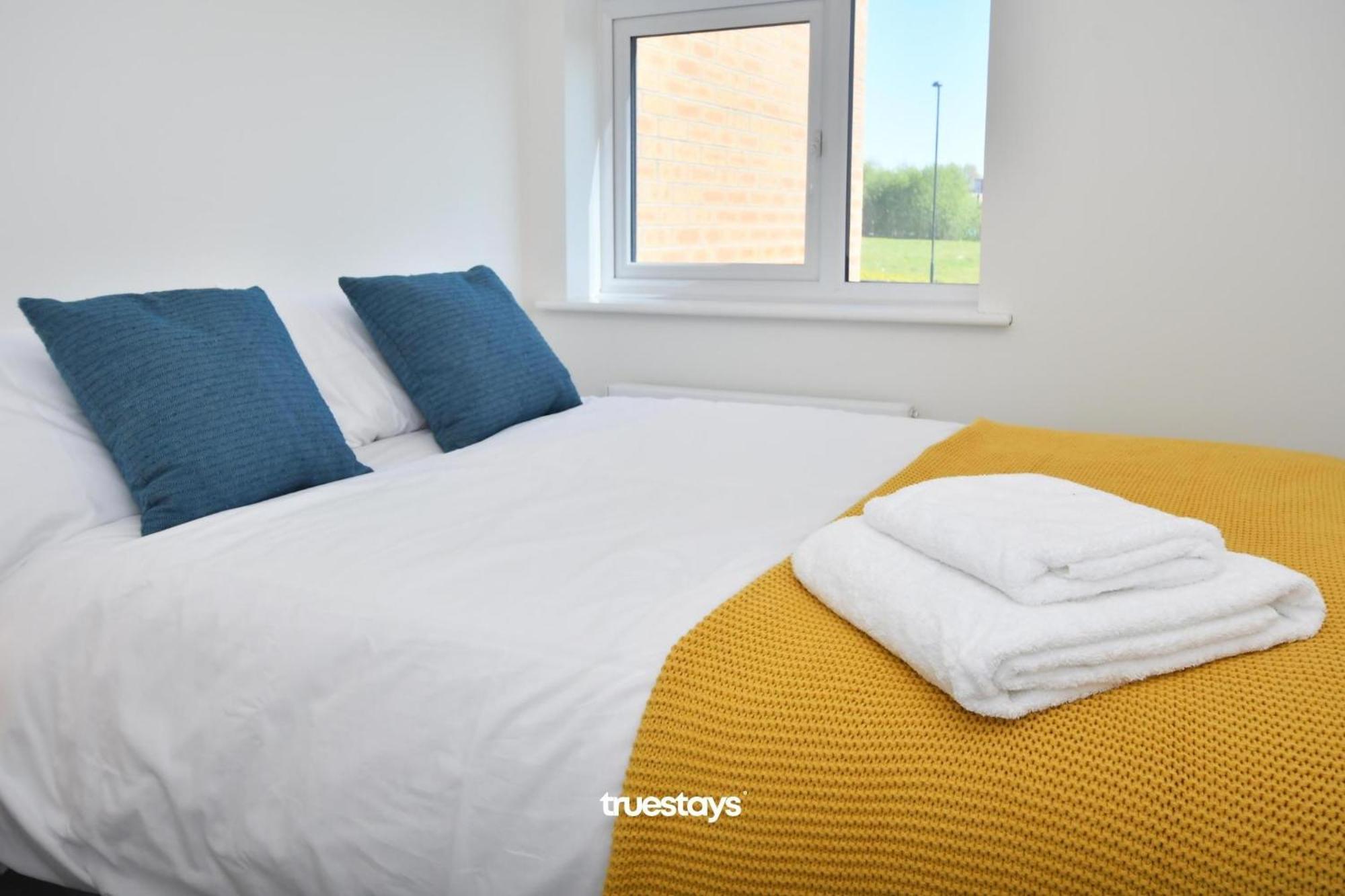 Regal House By True Stays - 3 Bedroom House In Stoke-On-Trent Eksteriør billede
