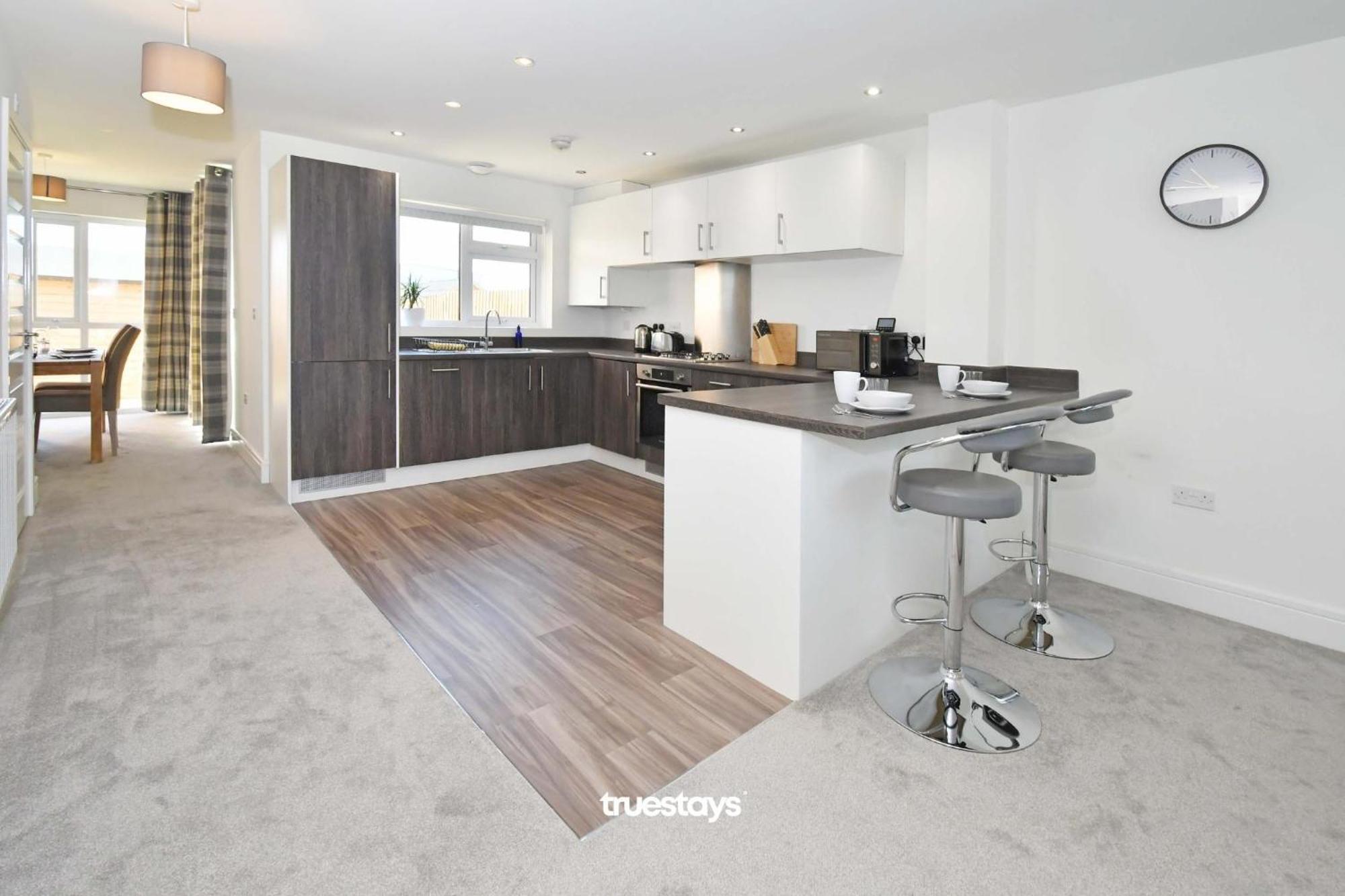 Regal House By True Stays - 3 Bedroom House In Stoke-On-Trent Eksteriør billede