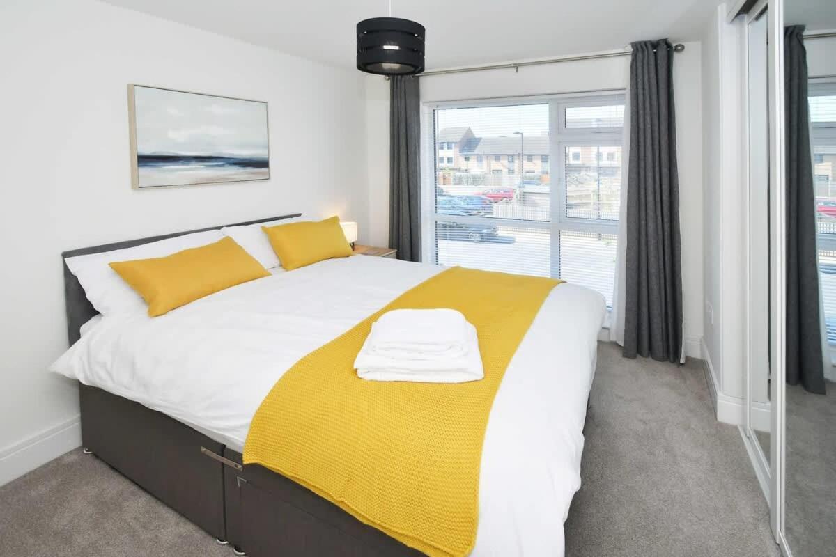 Regal House By True Stays - 3 Bedroom House In Stoke-On-Trent Eksteriør billede